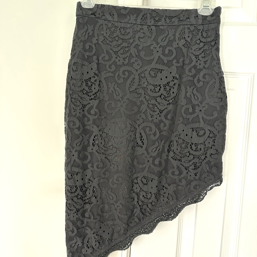 Tobi Asymmetrical Black Lace Skirt Small